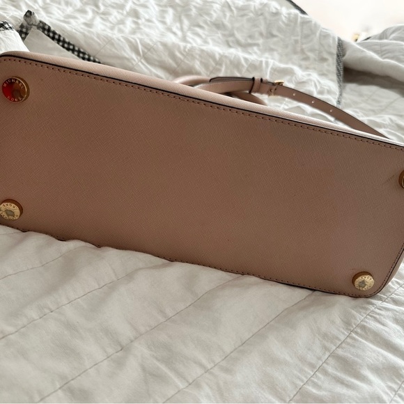 Michael Kors Cindy oyster LG done Satchel leather - Picture 6 of 7